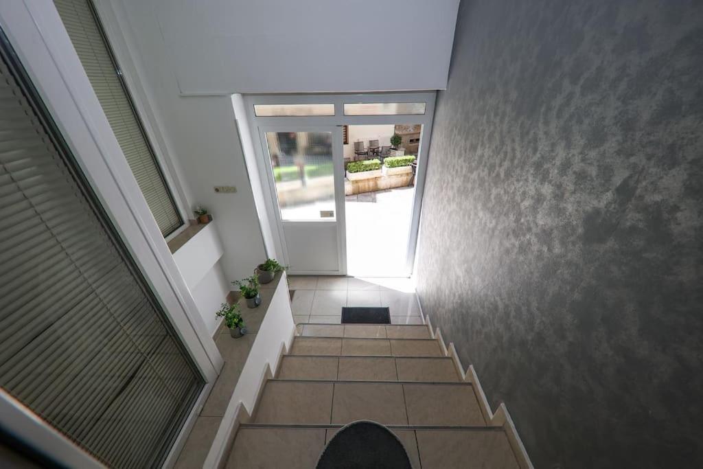 “Minipalais” Apartment In The Heart Of Zara Esterno foto