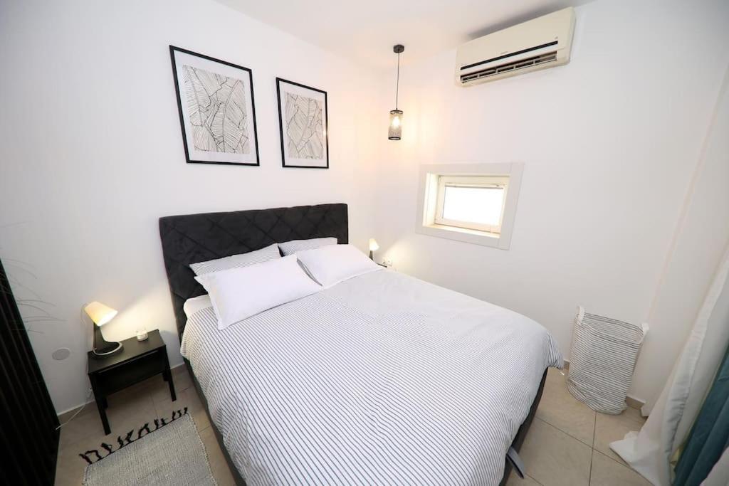 “Minipalais” Apartment In The Heart Of Zara Esterno foto